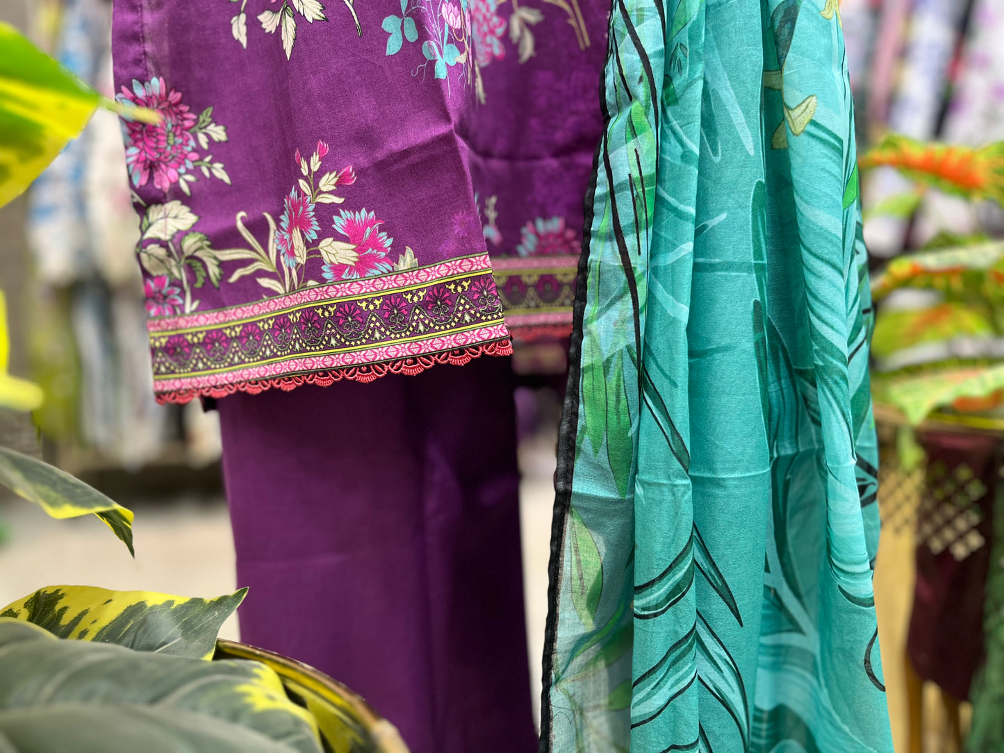 LAWN PRINTED 3 PIECE