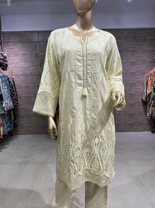 FARIHA CHICKEN KARI 2 PIECE