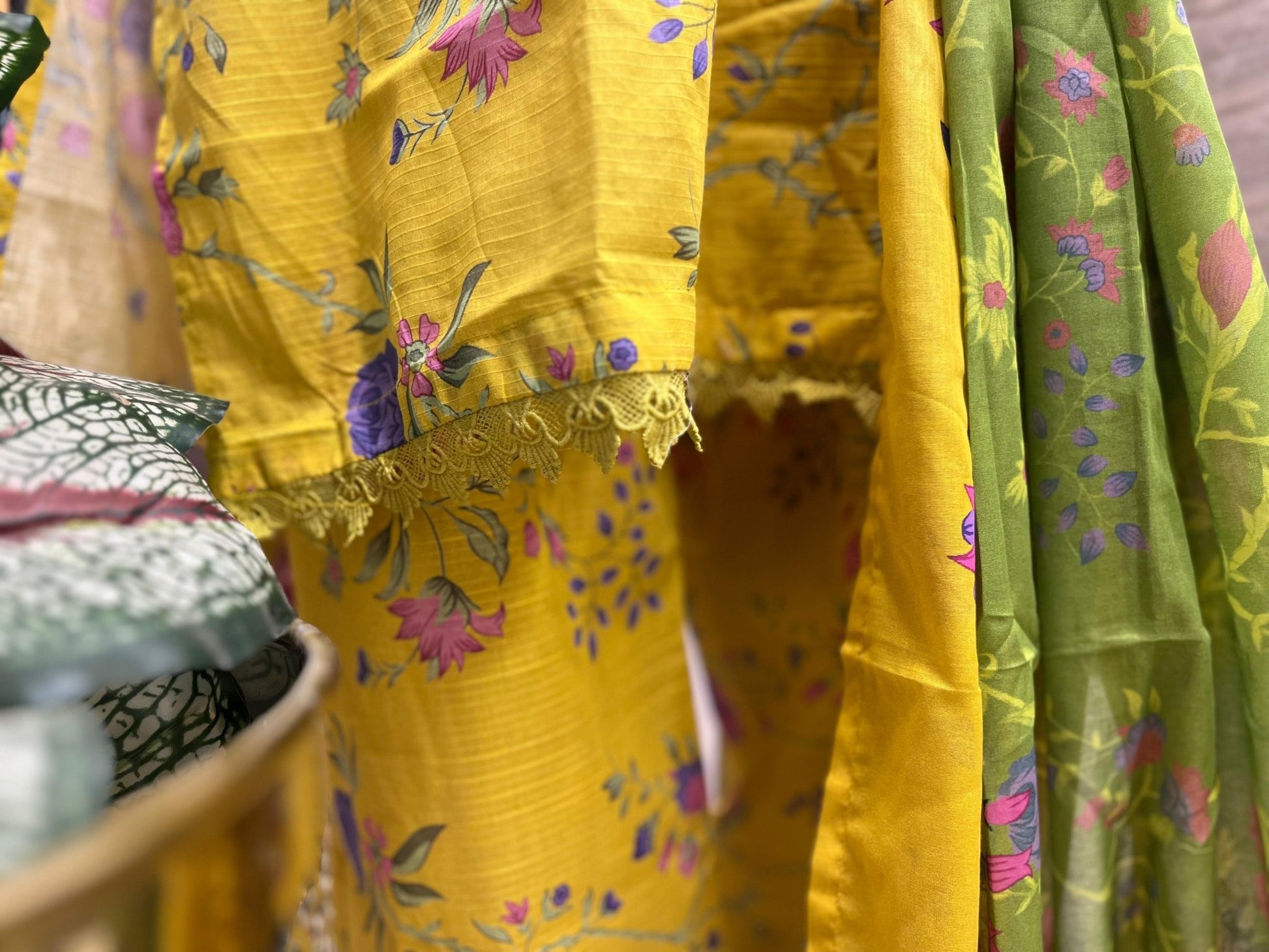 PRINTED DORIA LAWN 3 PIECE