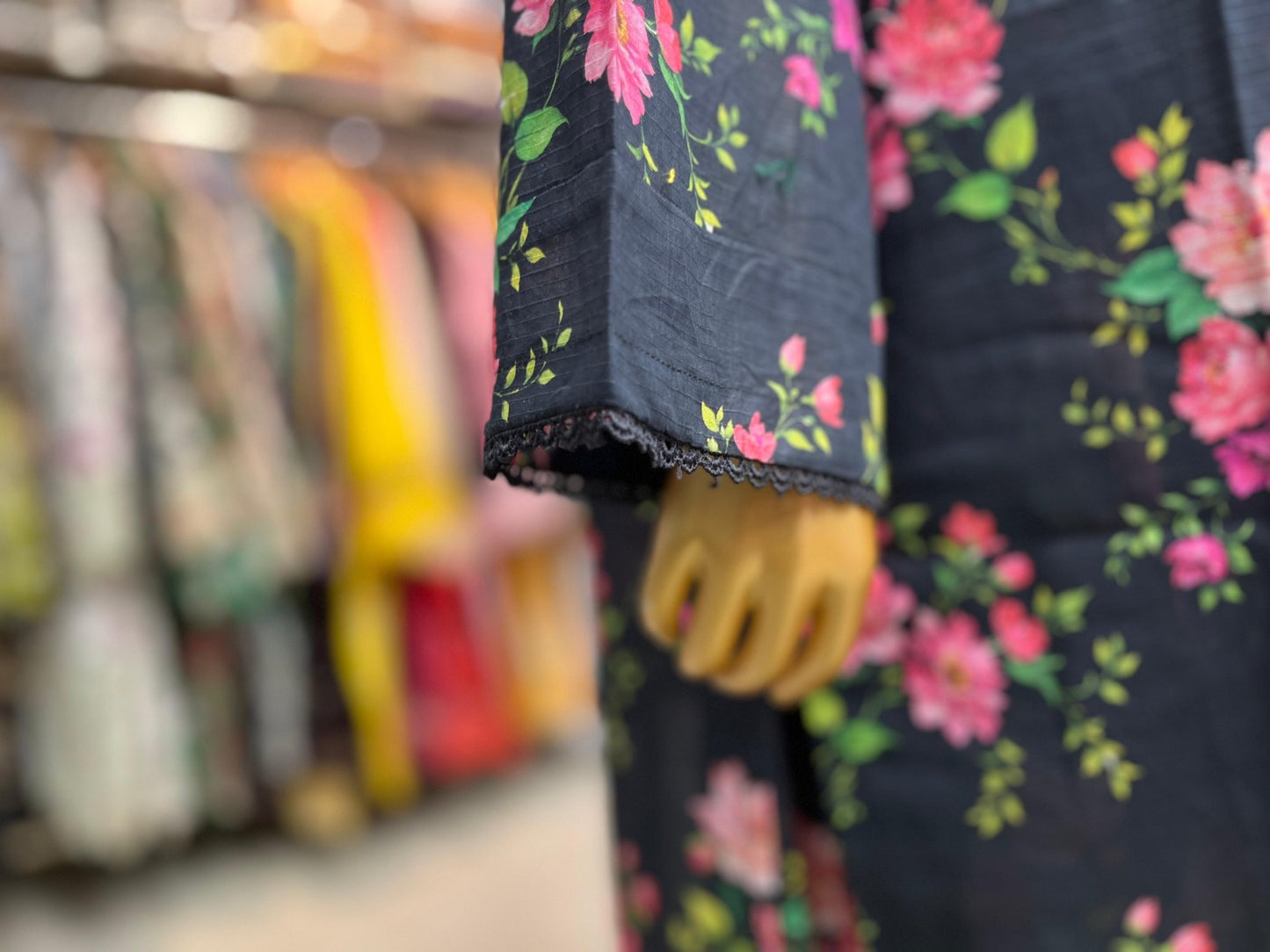 PRINTED DORIA LAWN 3 PIECE