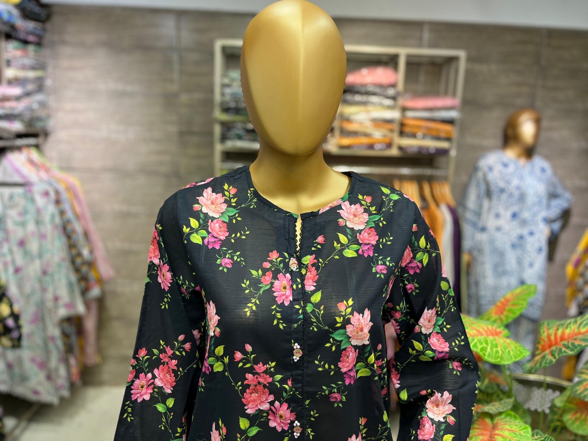 PRINTED DORIA LAWN 3 PIECE